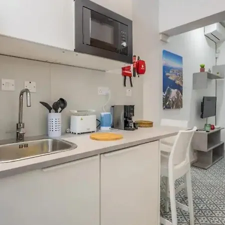 Apartament Mensija Nr 1 *